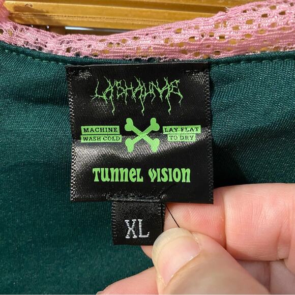 Tunnel vision Lashline Green Velvet Dress with Pink Accents witchy whimsigoth XL - Picture 4 of 13